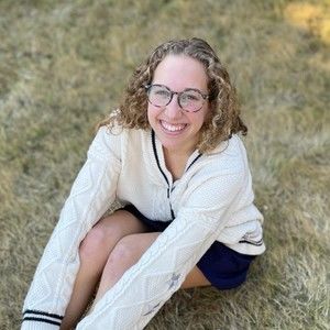 Meet your Posher, Joy